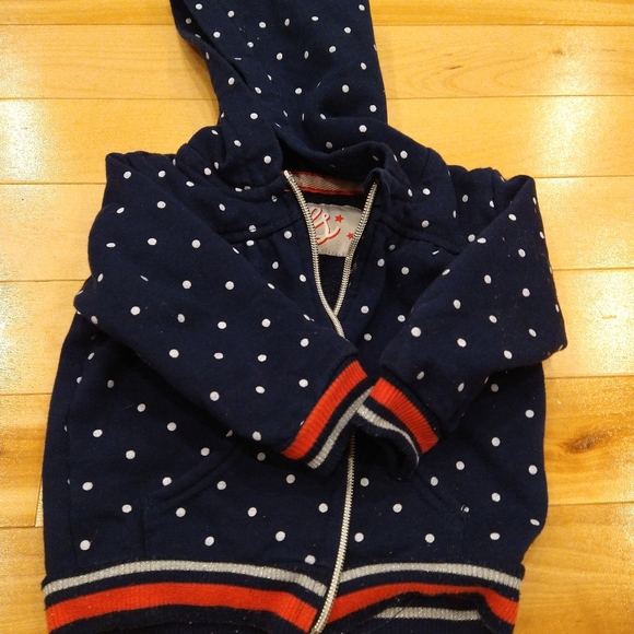 6-12m poco piano Navy white polkadot track suit red cuffs - Picture 8 of 13